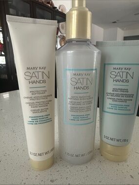 Mary Kay Satin Hands Set in White, Gold, Teal